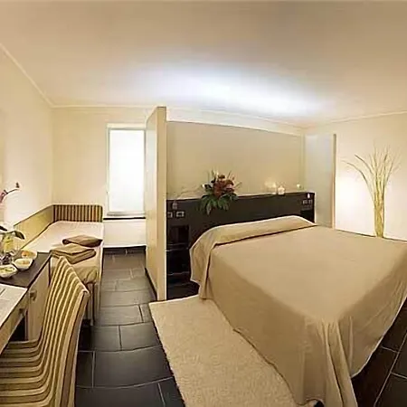 Cavalluccio Marino 2*