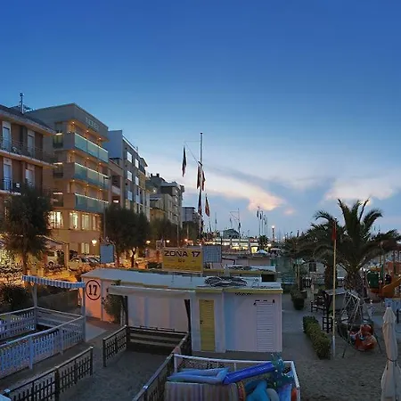 호텔 Cavalluccio Marino 가비체 마레