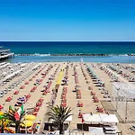Cavalluccio Marino Hotel 2*