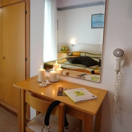 Hotel Cavalluccio Marino 2*