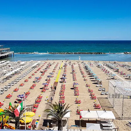 Cavalluccio Marino Hotel 2*